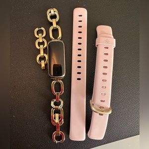 Fitbit Luxe gorjana special edition bracelet